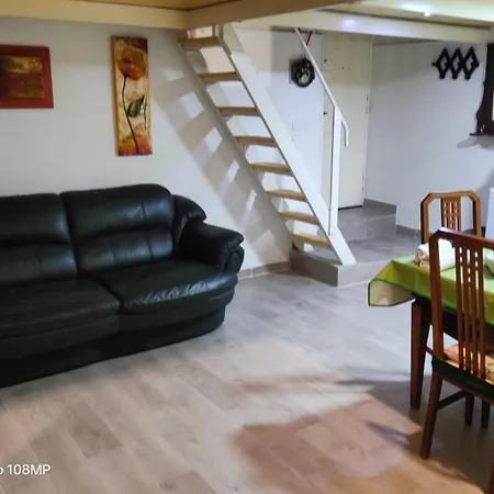 2erre Neapolis Apartament