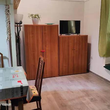 2erre Neapolis Apartament